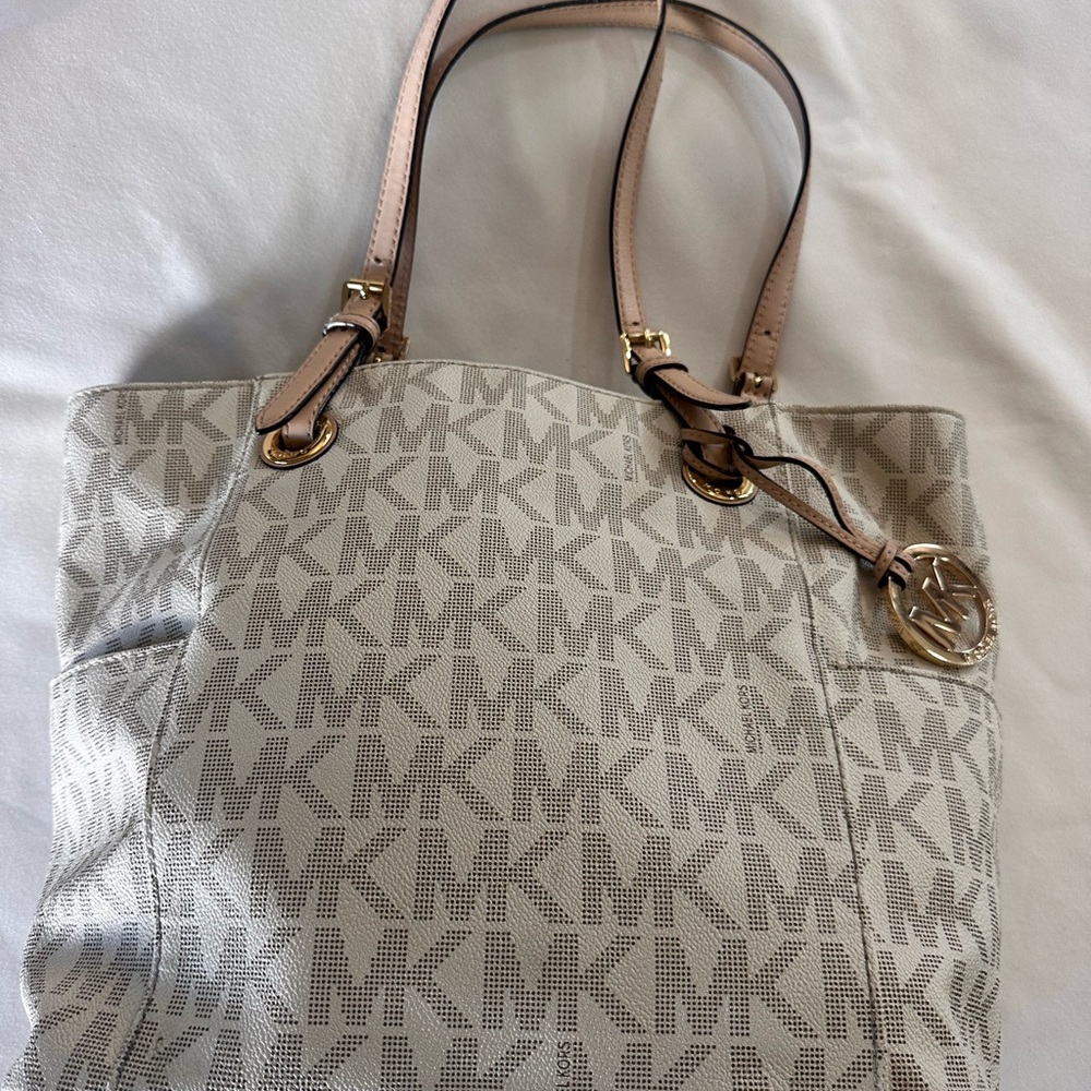 Michael Kors Signature Beige and Gold Tote